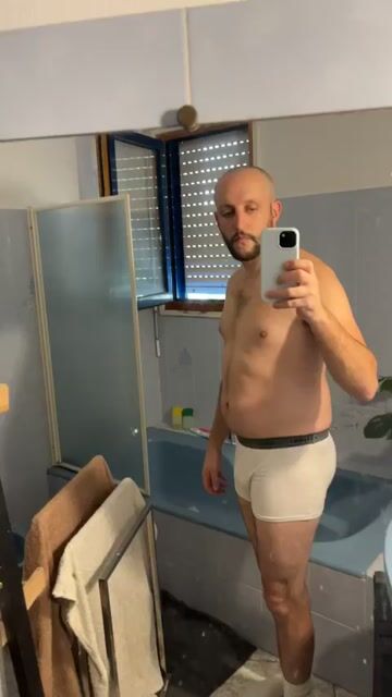 Vidéo de Noah Strub "nonolingooo"